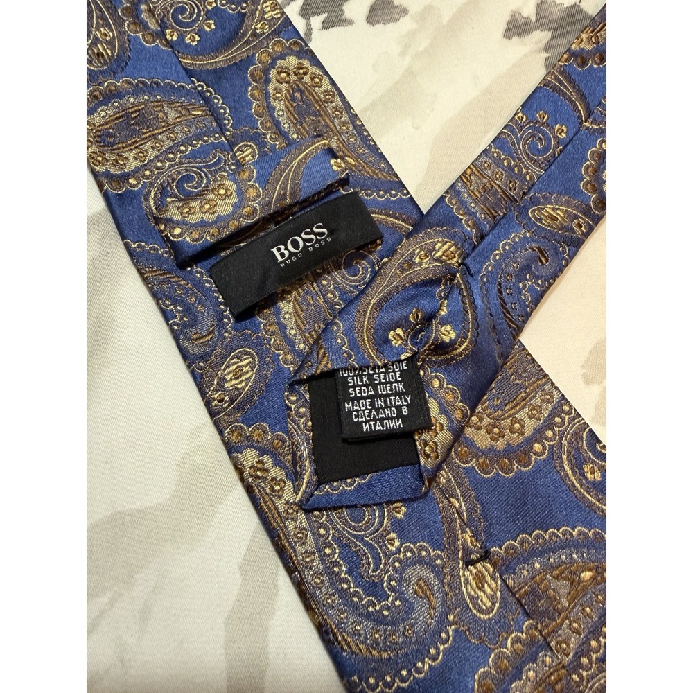 Hugo BOSS Blue Gold Paisley Woven Jacquard 100% Silk Tie Designer Made In Italy